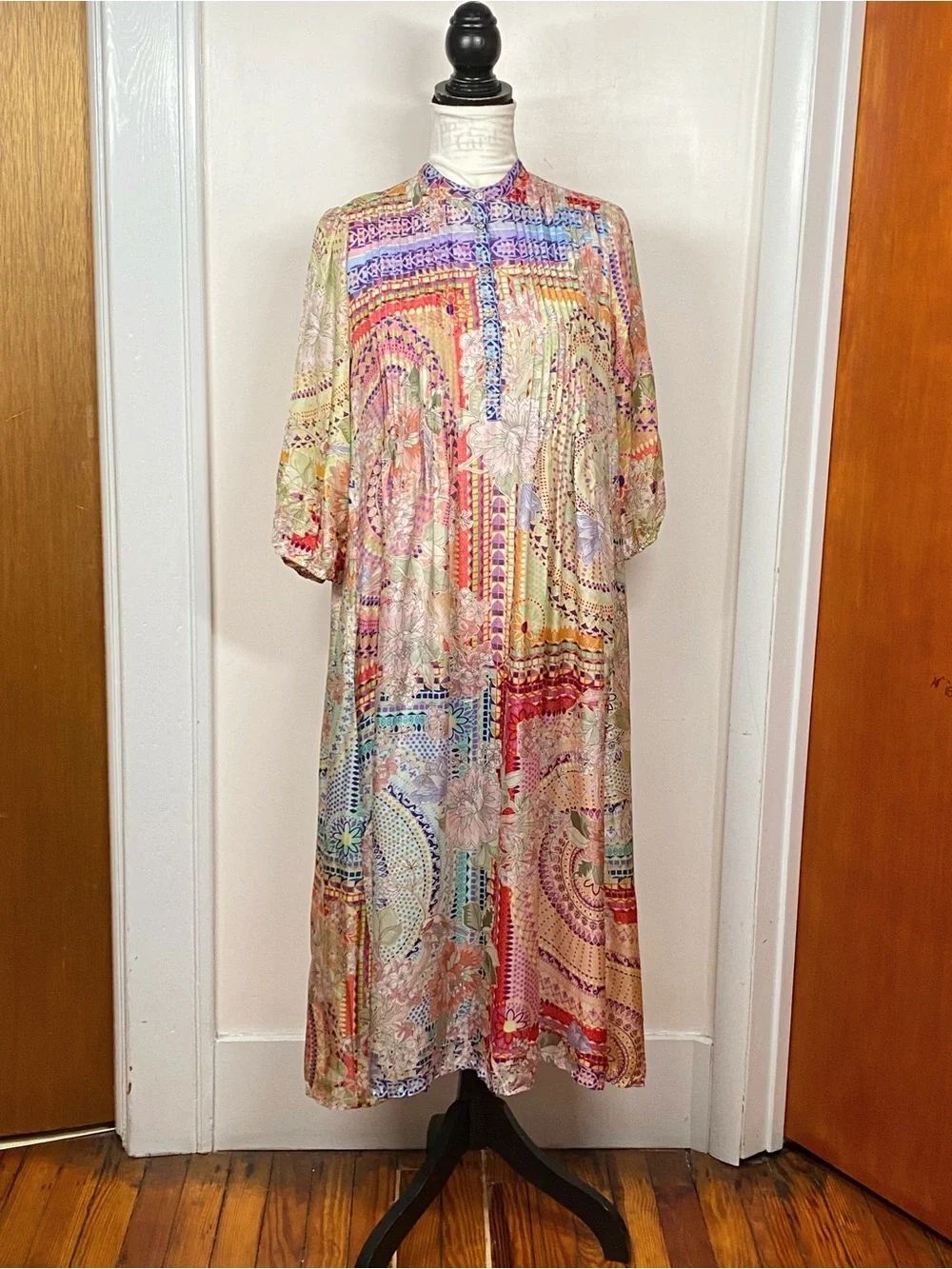 Johnny Was Garden Mosaic Tile Britta Floral Silk Midi-Dress size S - Picture 5 of 15